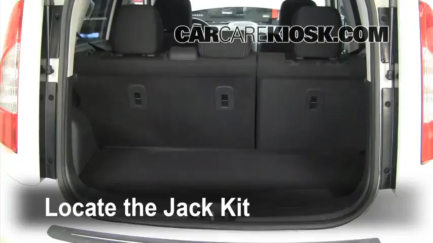 2012 Kia Soul ! 2.0L 4 Cyl. Jack Up Car